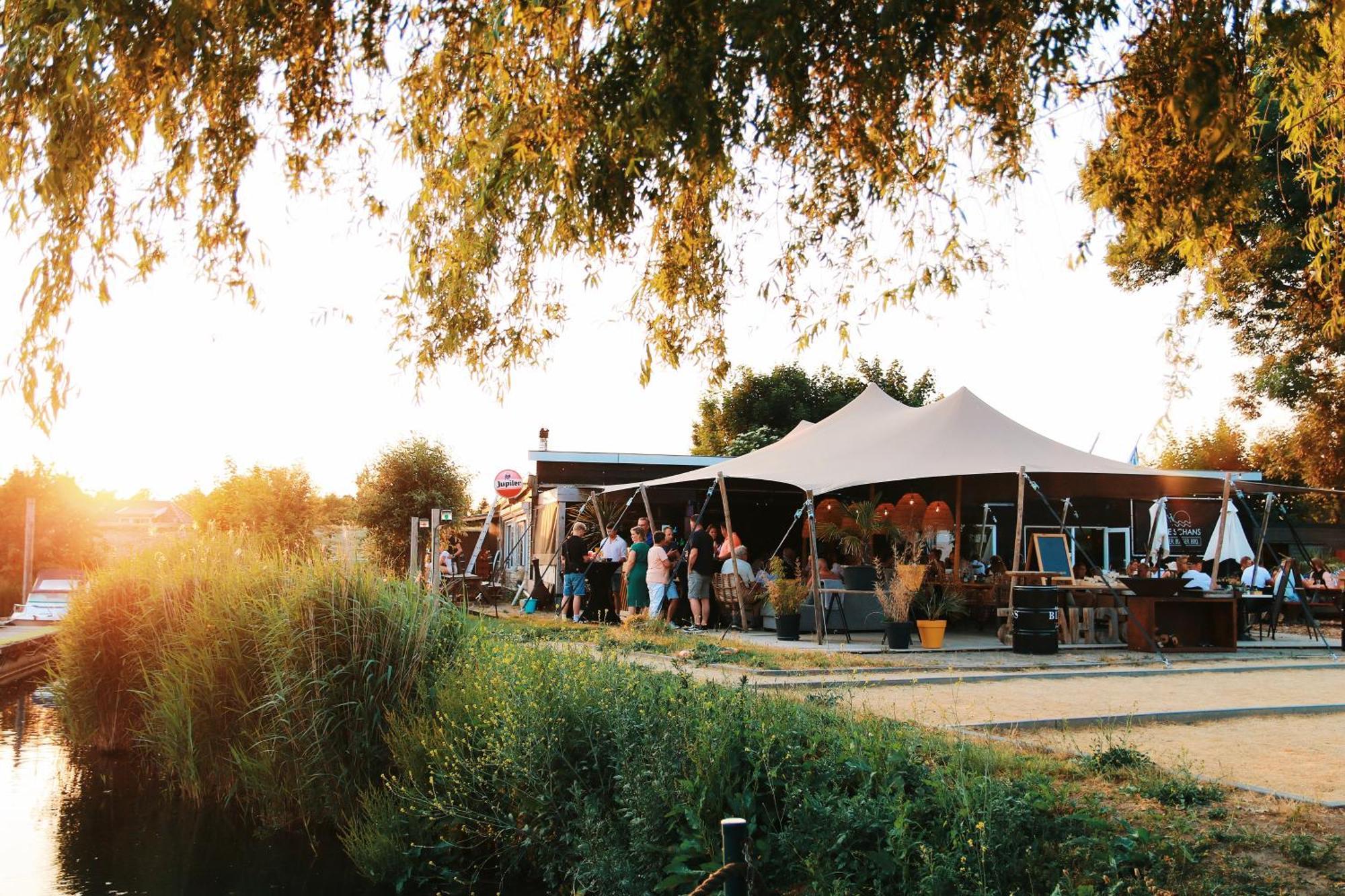 Luxury Lake Lodge Alphen  Exterior foto